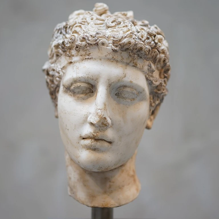 The Allure of Modern Wall Sculptures