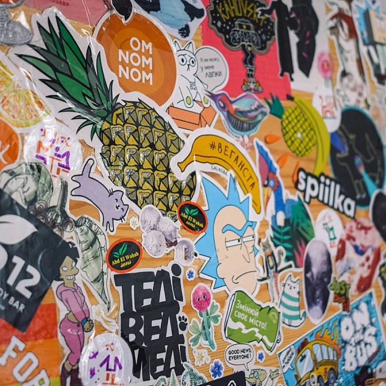 Velvet Revolution: How Ultra-Luxurious Textile Art Is Weaving Its Way Into High-End Spaces